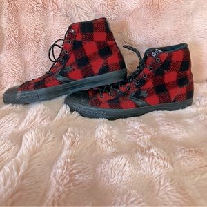 Woolrich Red And Black Plaid High Top Converse Woman’s Size 12
